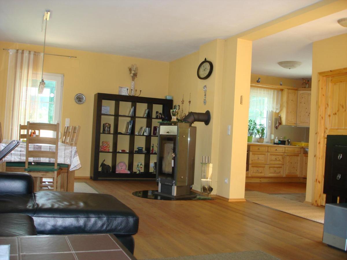 Ferienhaus Anna เซมเมอริง ภายนอก รูปภาพ